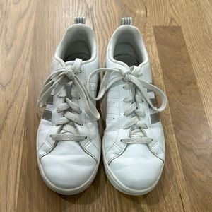 Adidas Women’s Grand Court White Silver Lace Up Platform Sneakers Tennis Shoes